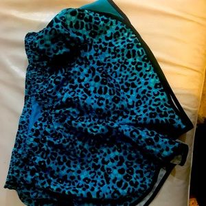 Short, women M size in a very good condition